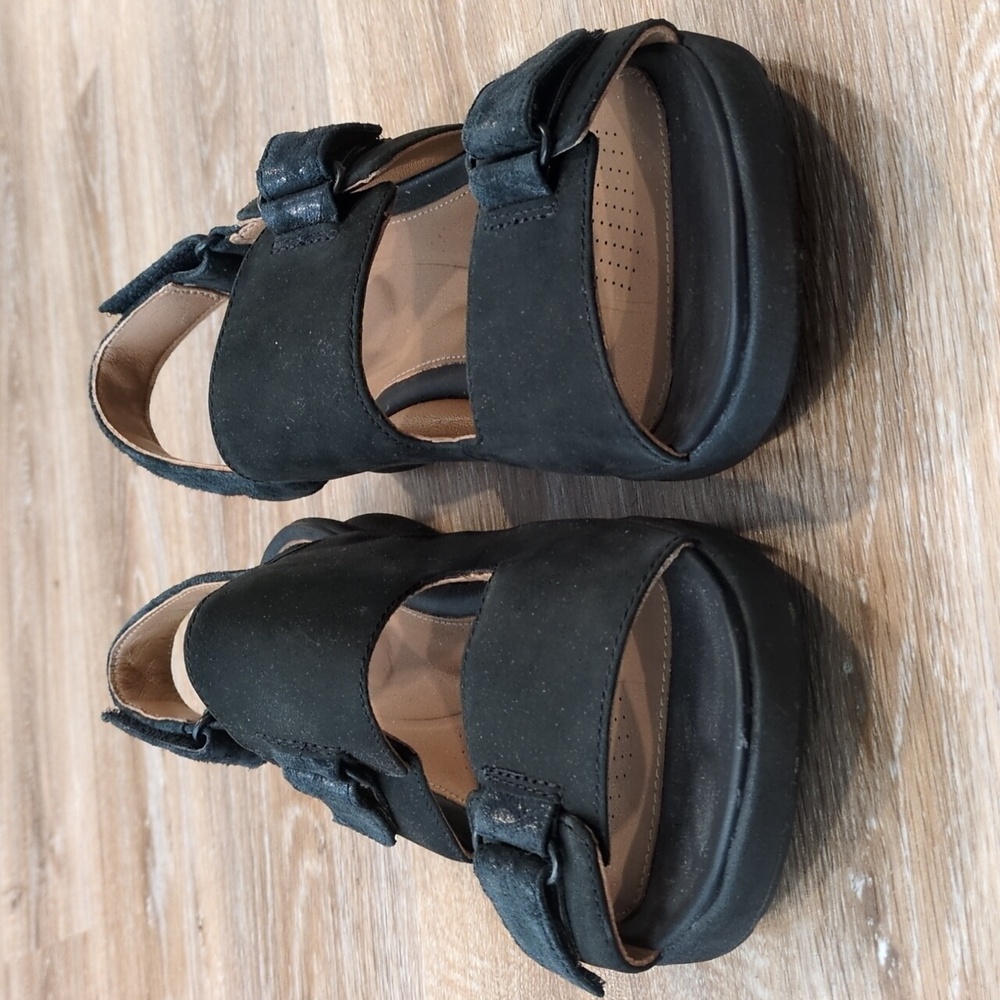 ❤️🌟NIB Clarks Unstructured Everlay Dixey Women's Black Sandals size 8.5 W❤️🌟 - Picture 2 of 11